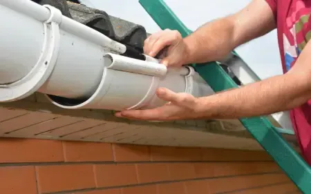 reparar canalón de PVC a bajo coste en Mérida