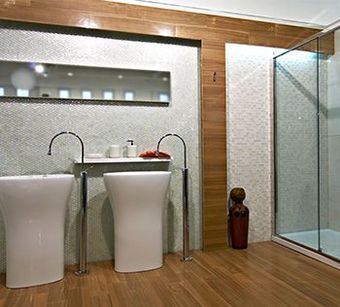Bathroom — property in Palmerston, NT