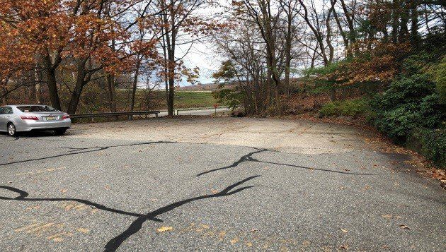 Ample Parking Near Trees — Clifton, NJ — Evergreen Commercial Real Estate Brokers Inc