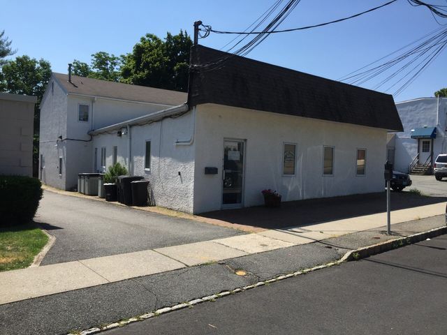 Flex Office For Lease — Clifton, NJ — Evergreen Commercial Real Estate Brokers Inc