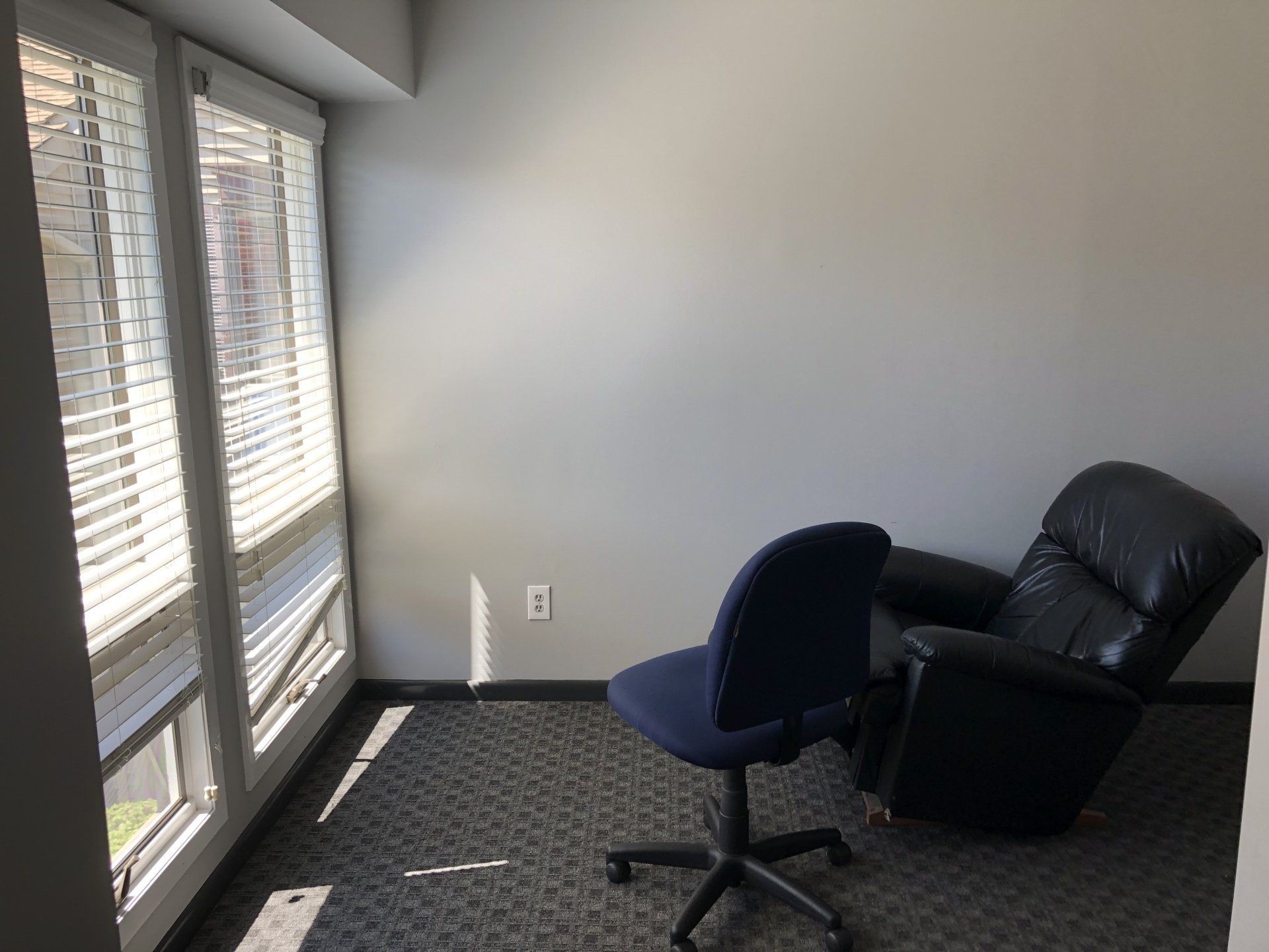 Office Condo With Huge Windows — Clifton, NJ — Evergreen Commercial Real Estate Brokers Inc