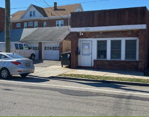 Office Warehouse Small Building — Clifton, NJ — Evergreen Commercial Real Estate Brokers Inc