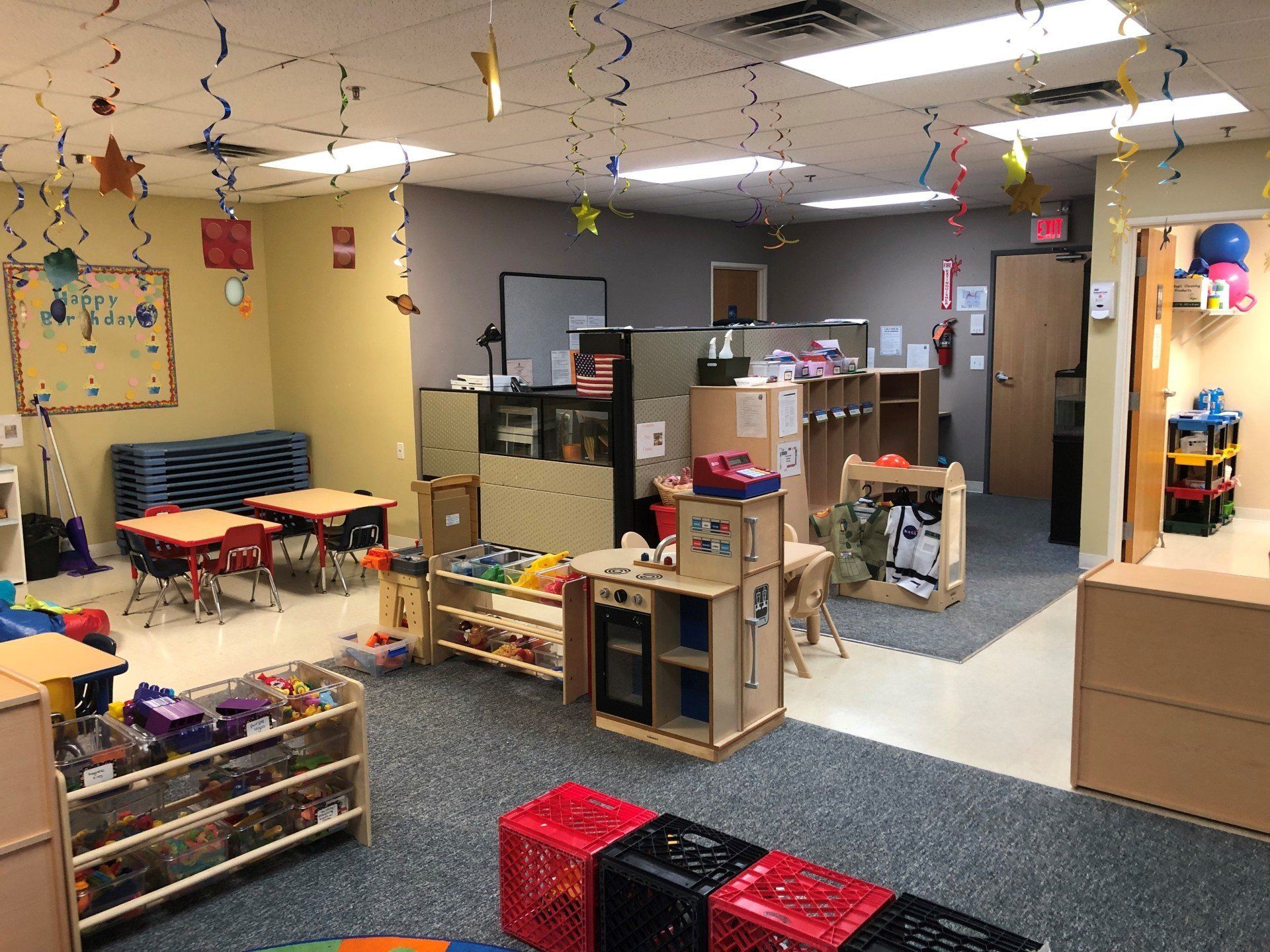 Daycare Shelves — Clifton, NJ — Evergreen Commercial Real Estate Brokers Inc