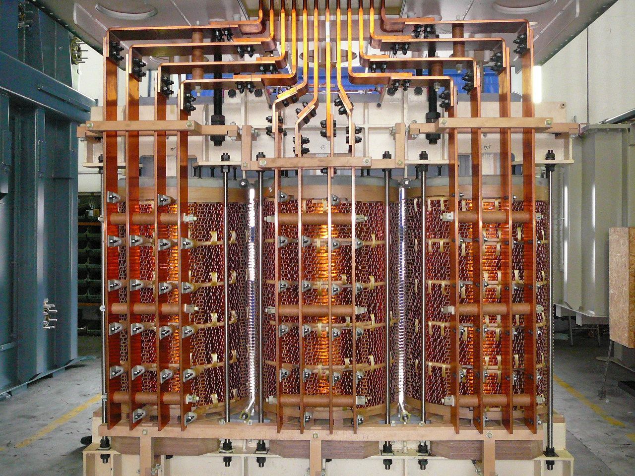 CEM_INDUSTRIAL_TRANSFORMERS_RECTIFIER_TRANSFORMER