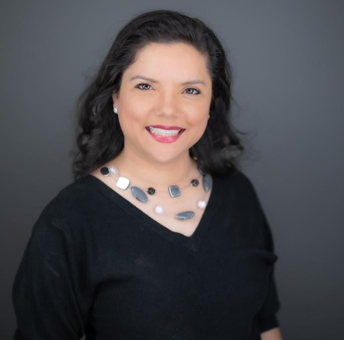 Hellene Barillas | Personalized Touch
Screen Printing & Embroidery