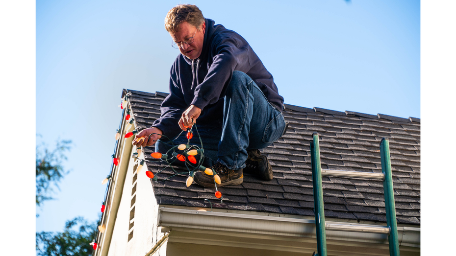hang my christmas lights