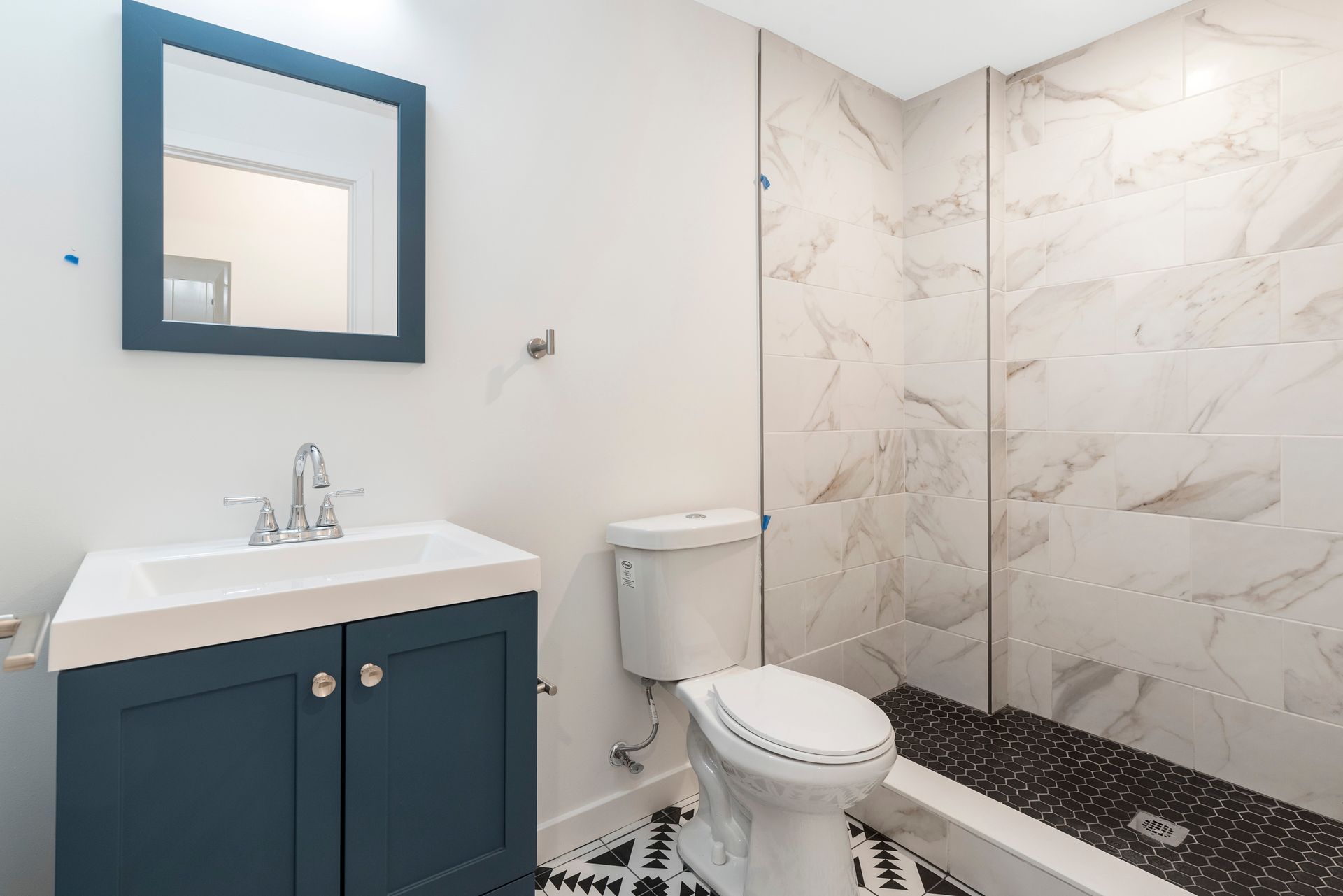 Interior Photo of 54th Street