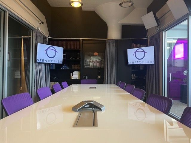 Stratosphere Conference Room Studio In NYC