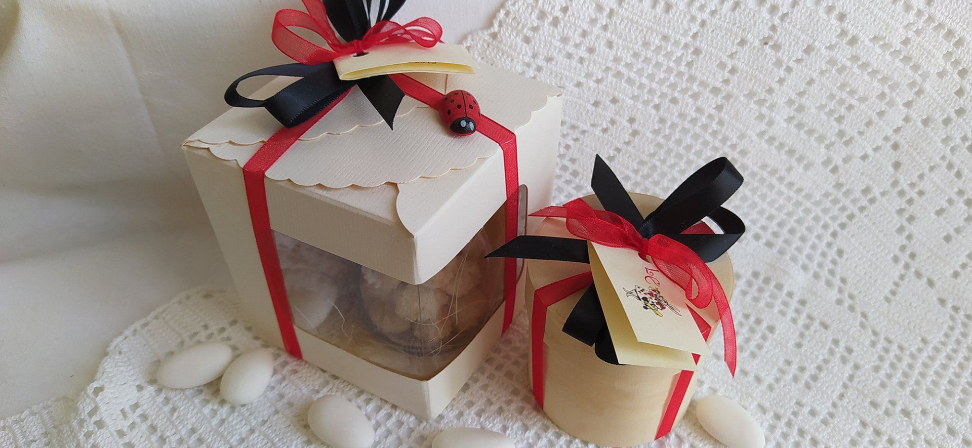 bomboniere con vasetti