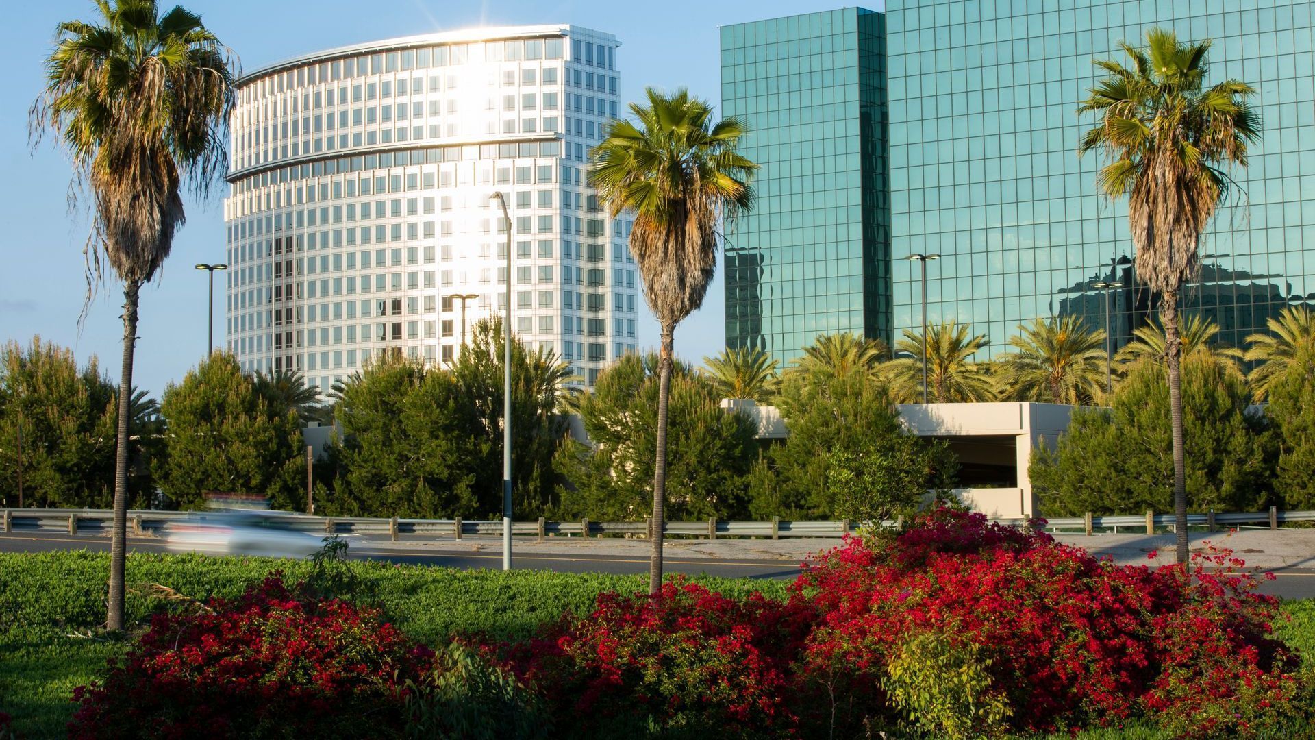 Buildings in Costa Mesa, CA