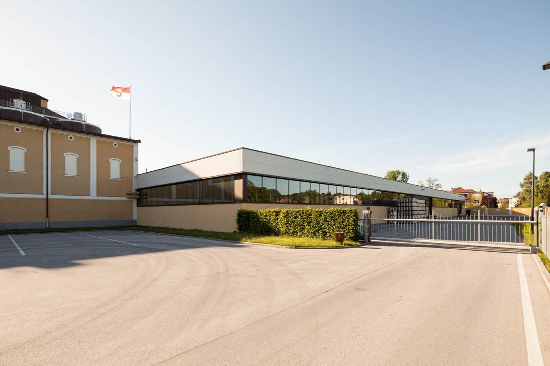 Gemeindeamt modernes Gebäude