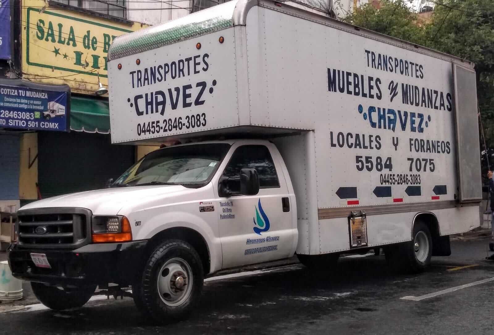 TRANSPORTES Y MUDANZAS LOS CHÁVEZ