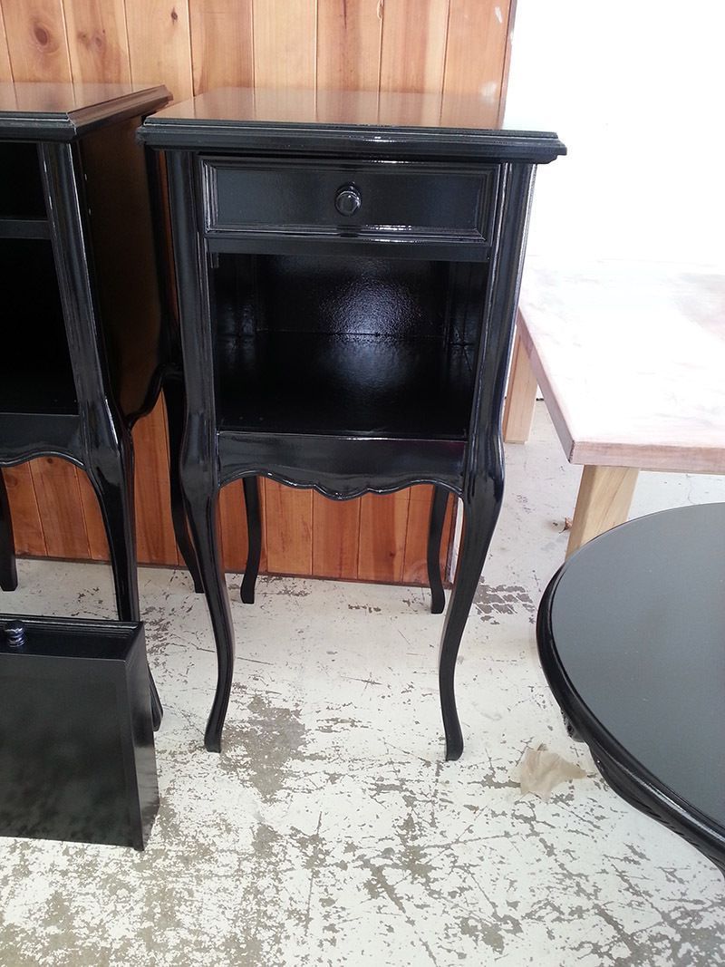 Black Table - Auckland, NZ - Papakura Furniture & Door Refinishers Limited