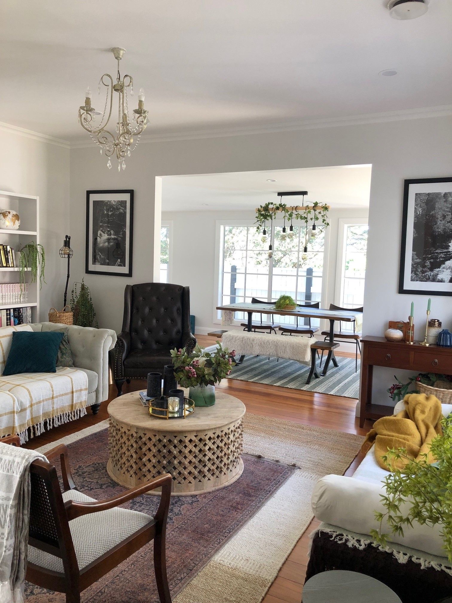 A living room filled with furniture and a coffee table.