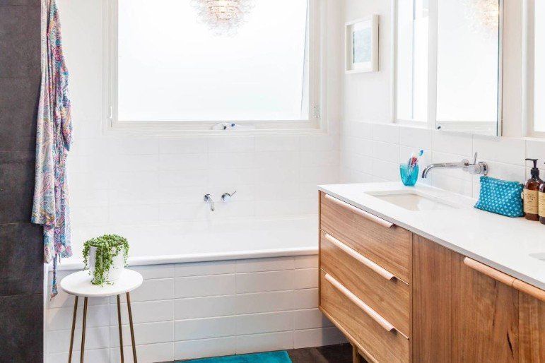 More Ensuite Bathroom examples