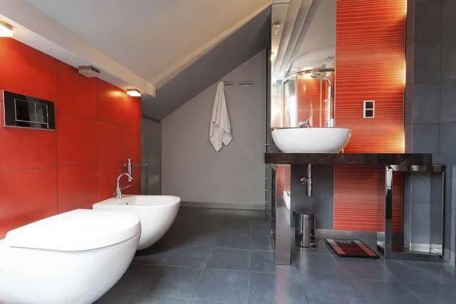 red accent bathroom