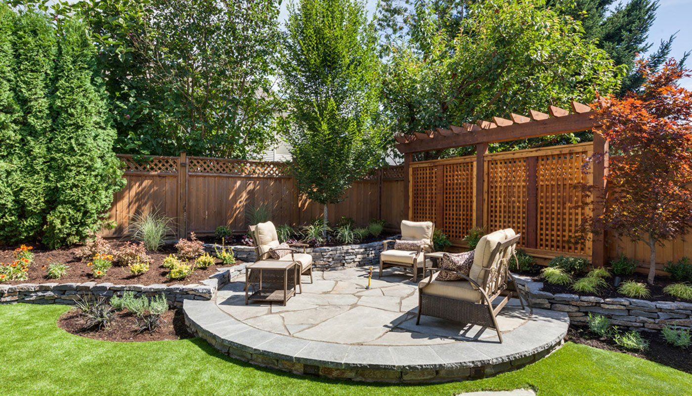 Grange Outdoor walls, fences and landscaping