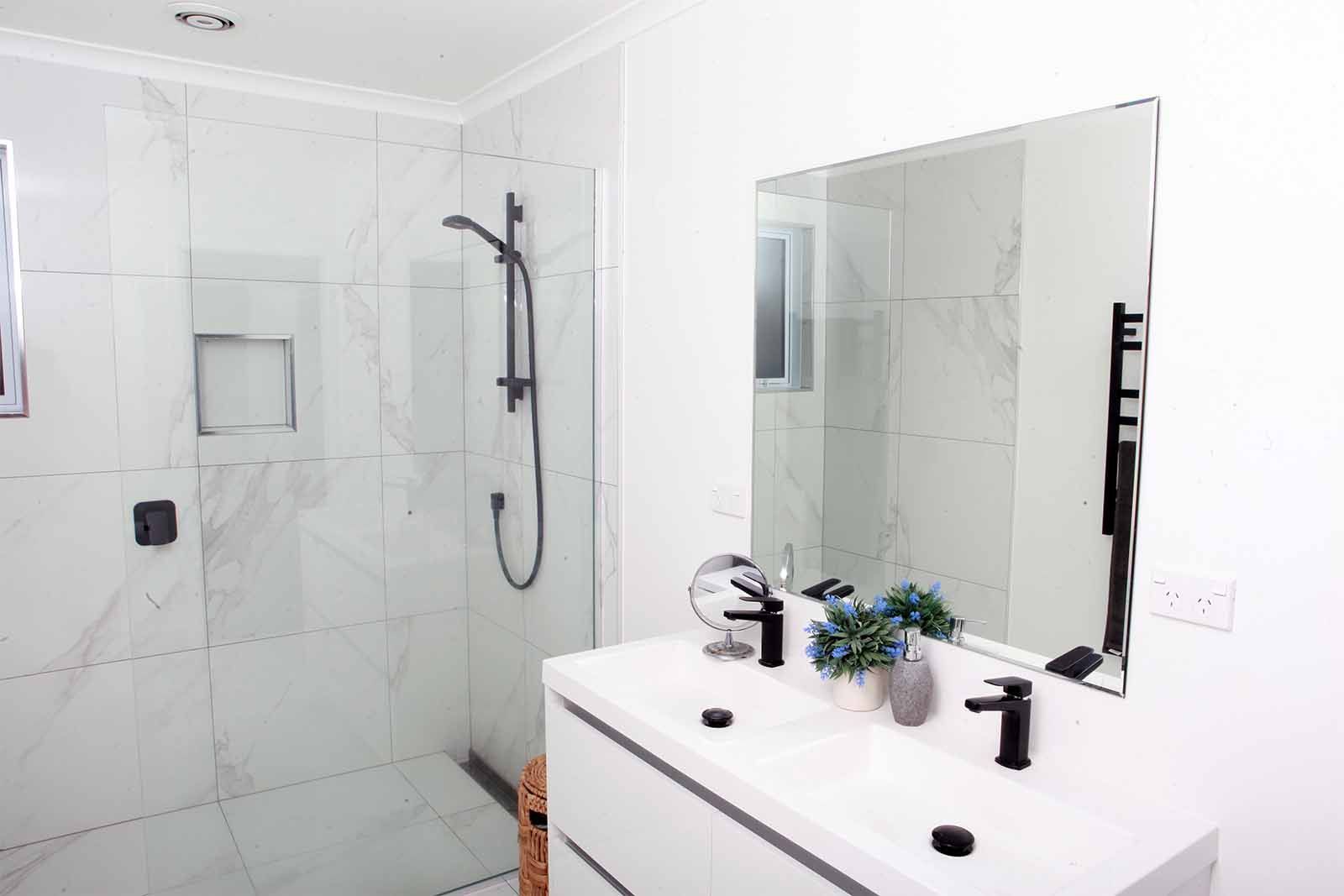 pzazz bathroom designs