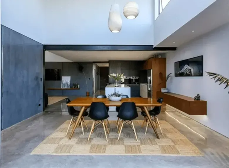 Open Plan Dining