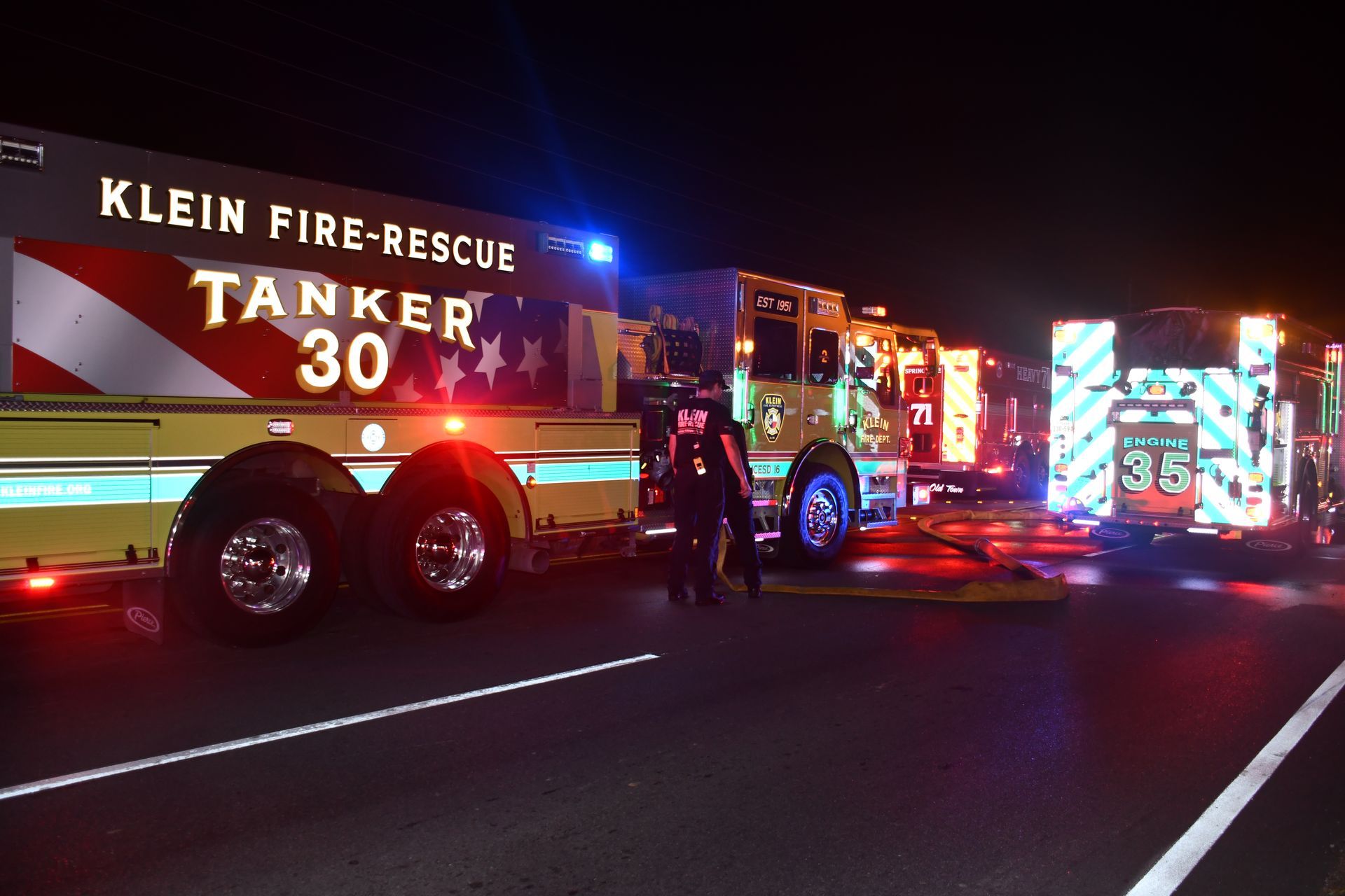 KFD Tanker 30 and Engine 35