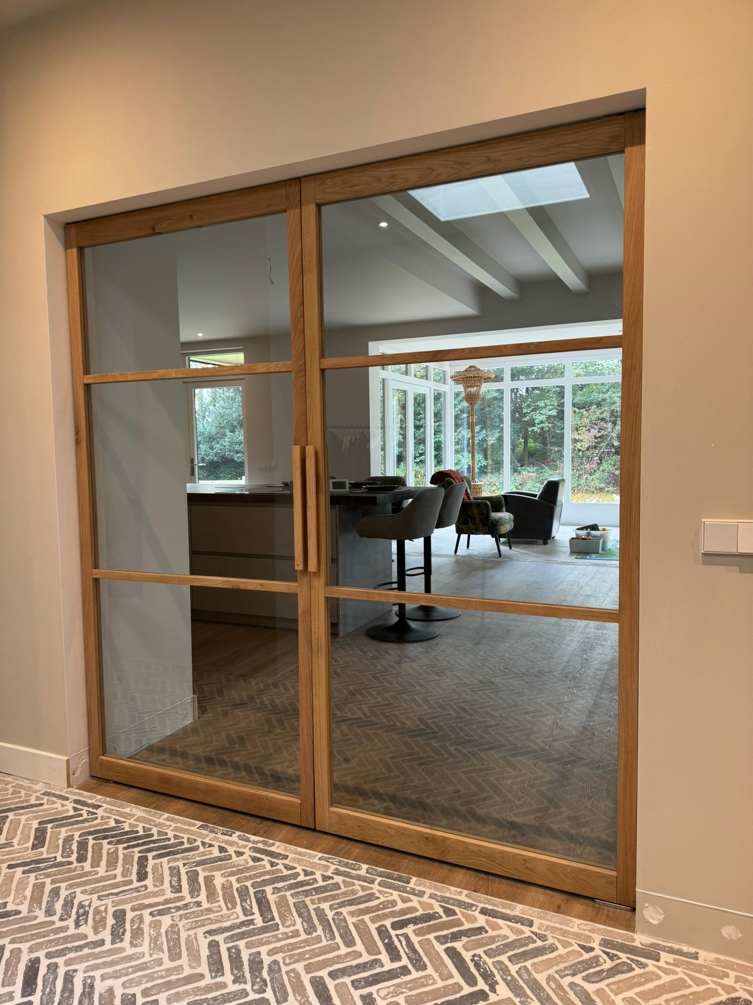 Massief eiken taatsdeuren met glas op maat gemaakt - helder glas in licht eiken