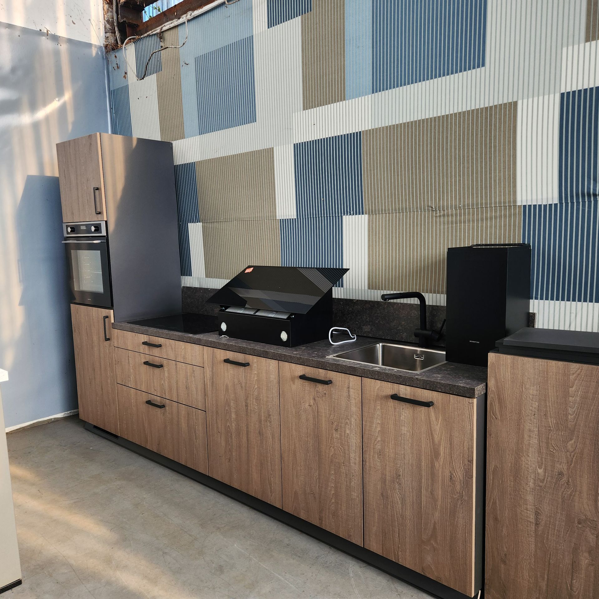 Küche Wildeiche & Schwarzakzent 4539