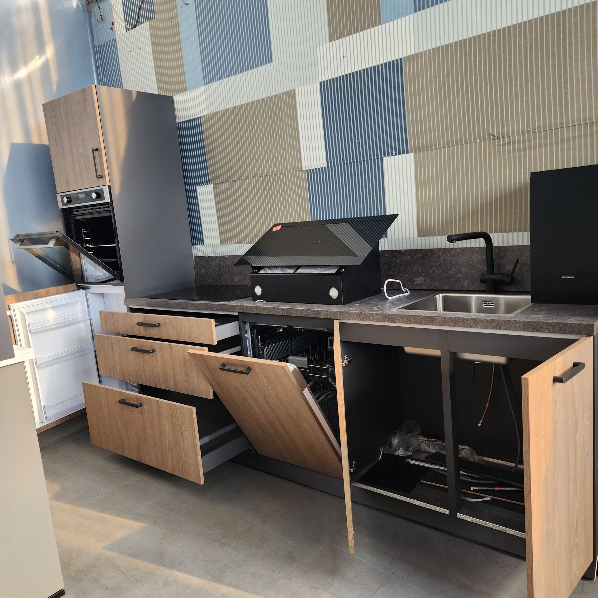 Küche Wildeiche & Schwarzakzent 4539