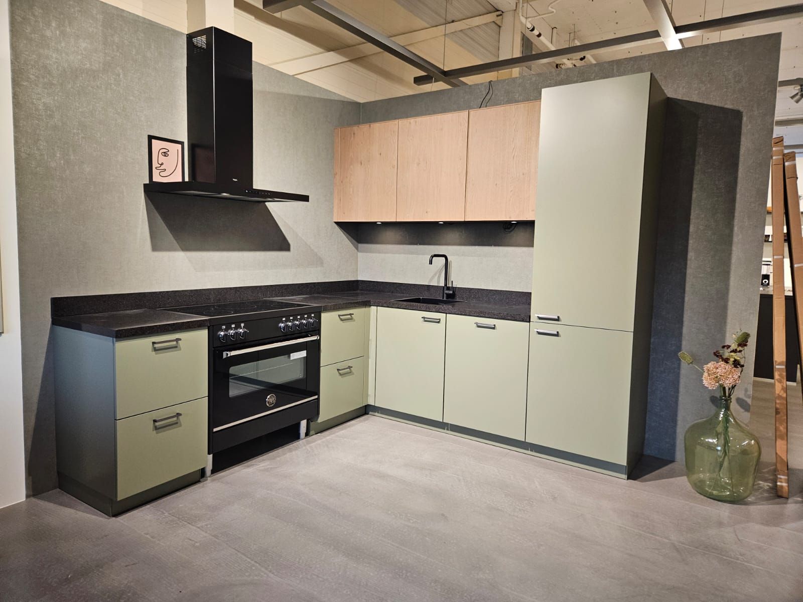 Küche Salbeigrün & Eiche Natur  3619 A