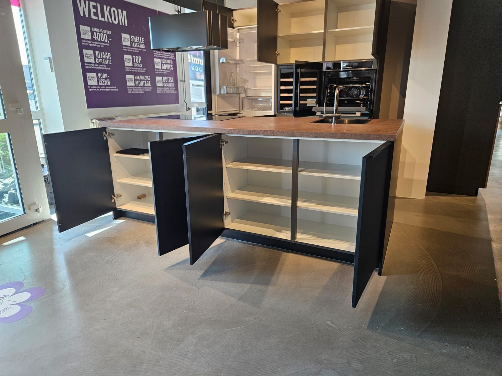 Küche Black Elegance & Kupferstein 4956 A