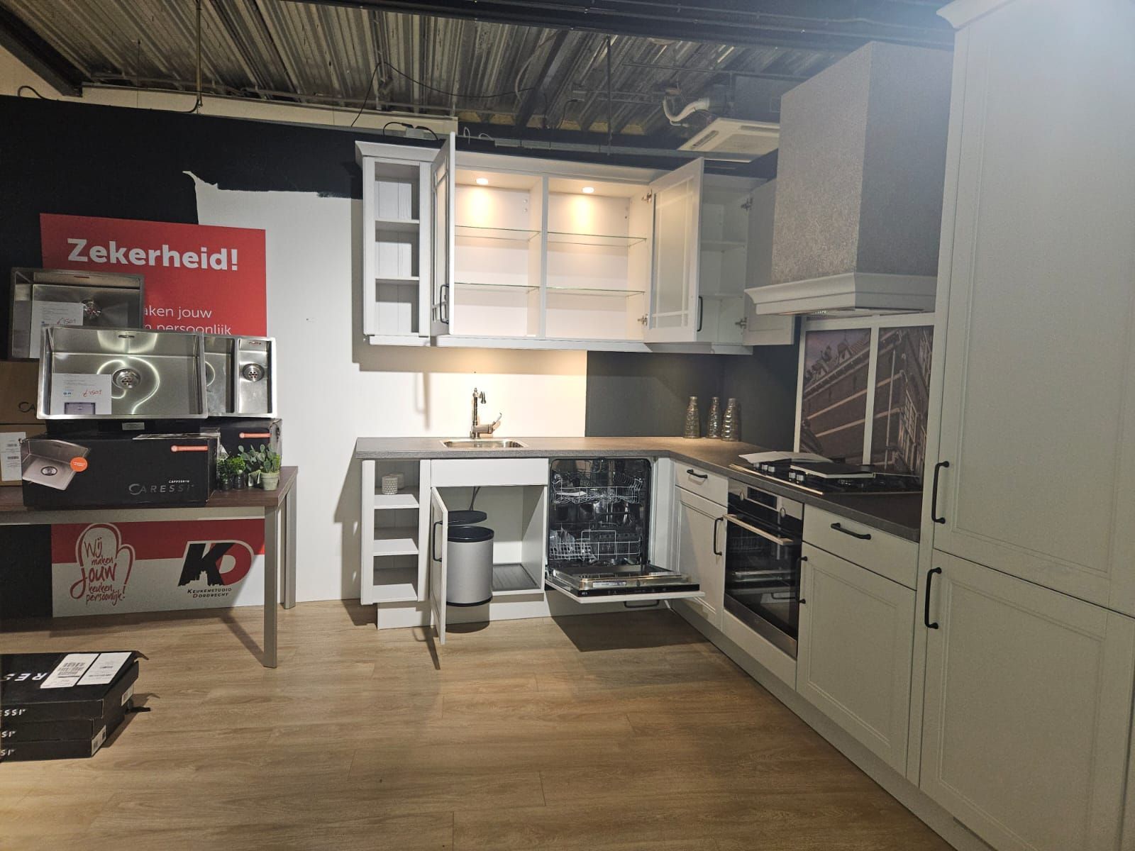 Küche Vintage Weiß & Landhausflair  7811