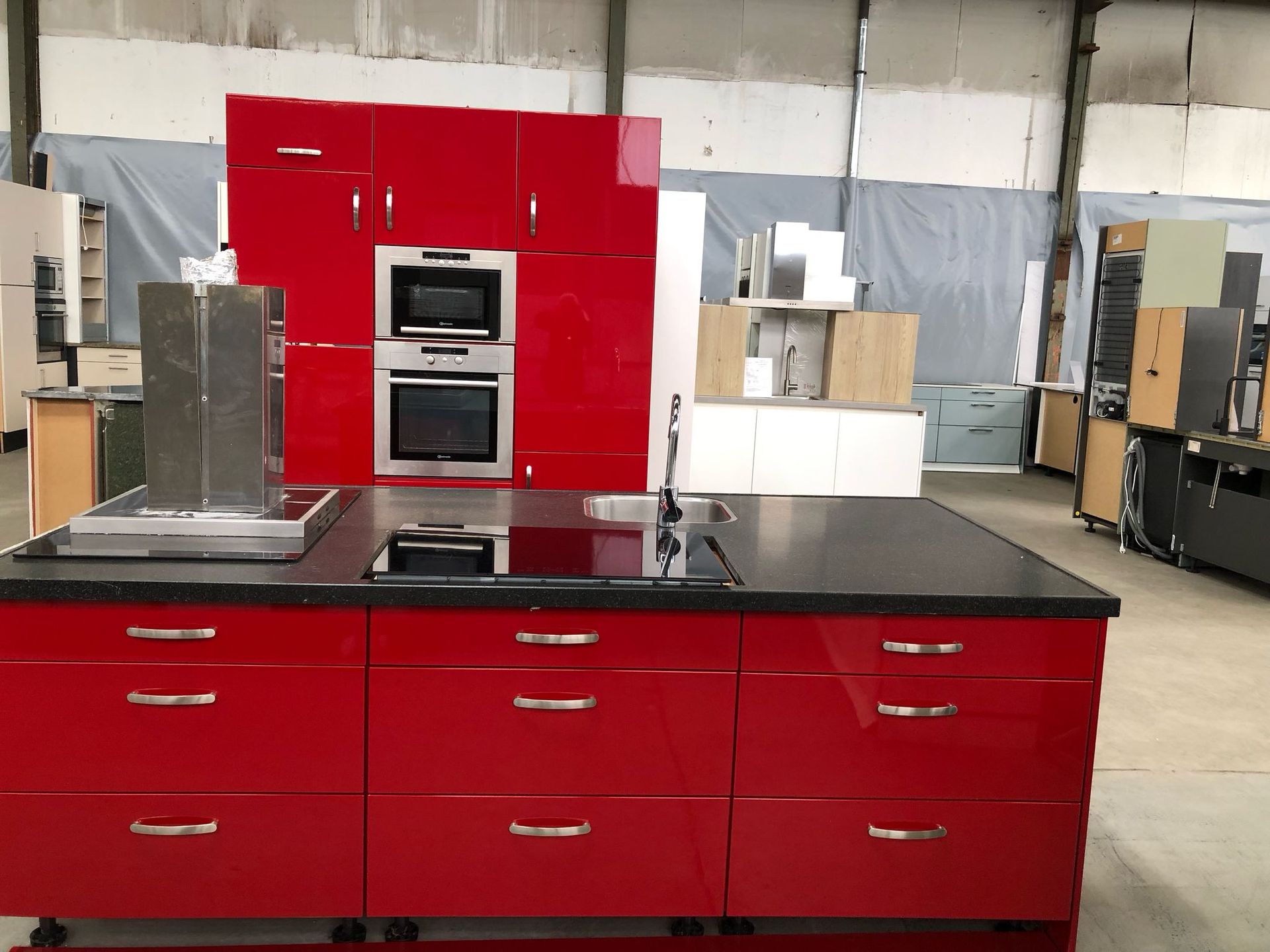 Küche Rubinrot 3340
