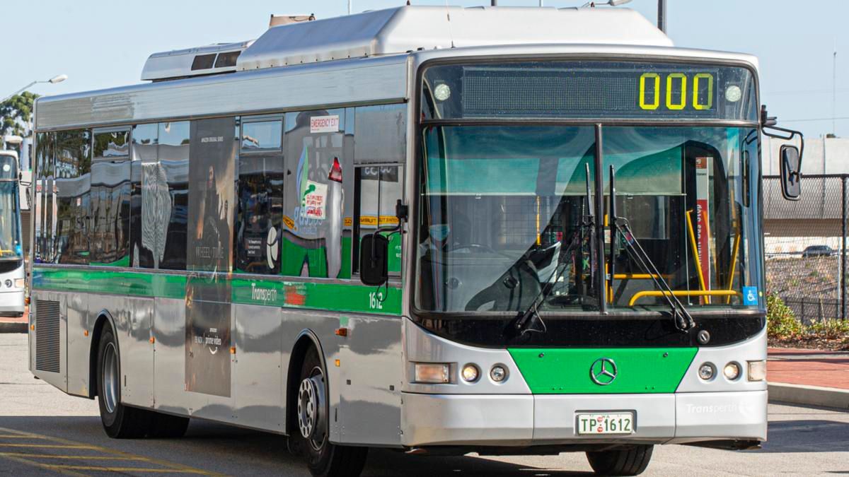 Ilios Living accommodation for people with disabilities – Alfred Cove  silver and green bus Transperth bus stopping near our location.