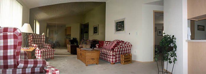 Cedar Summit 660 sq ft Apartment