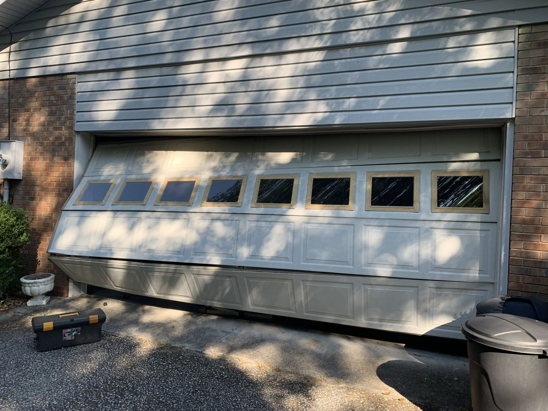 garage door