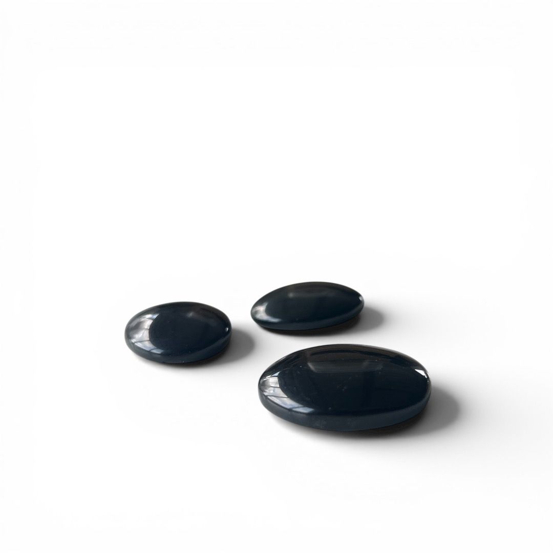 Cabochon di Ossidiana Nera