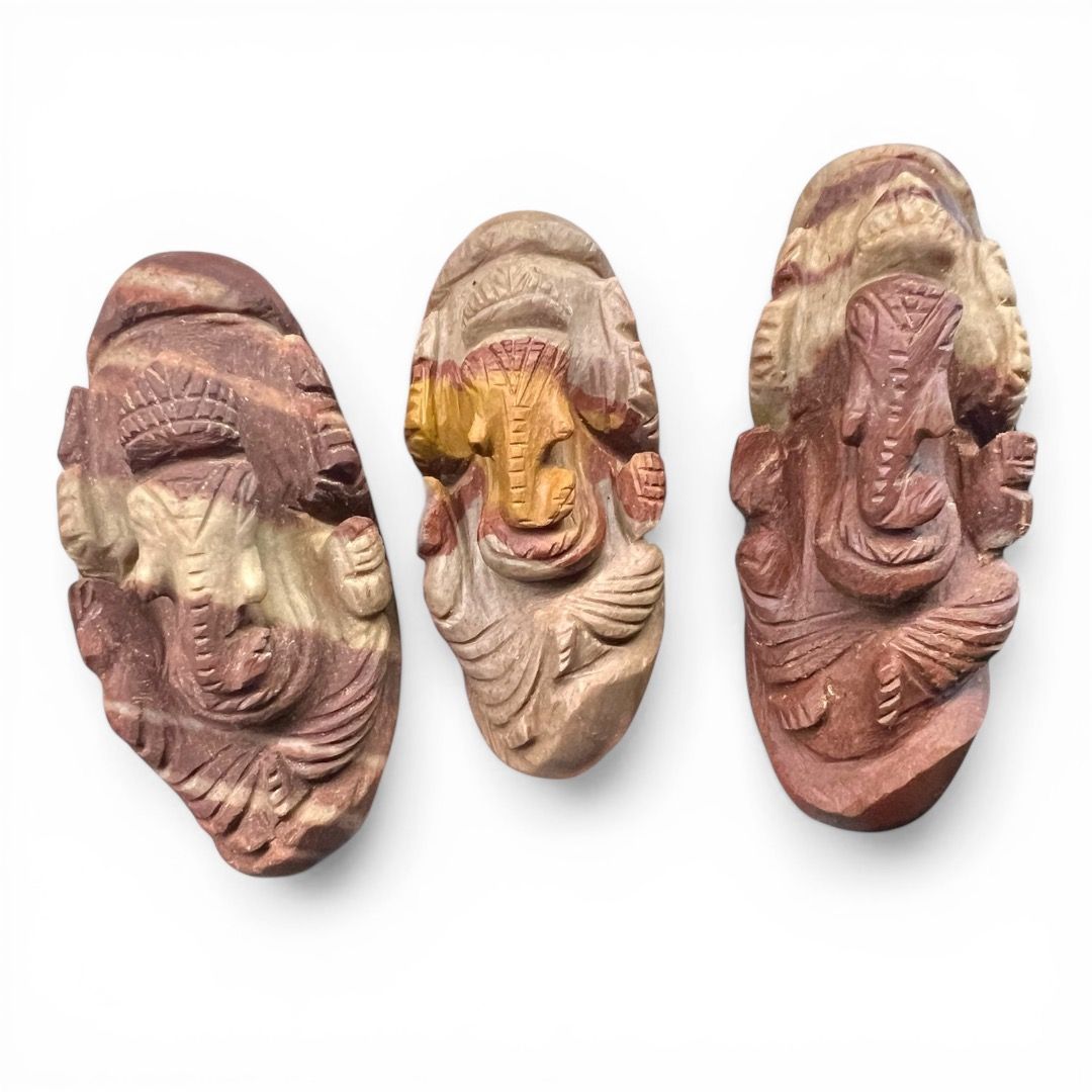 Shiva Lingam Divino con Ganesh