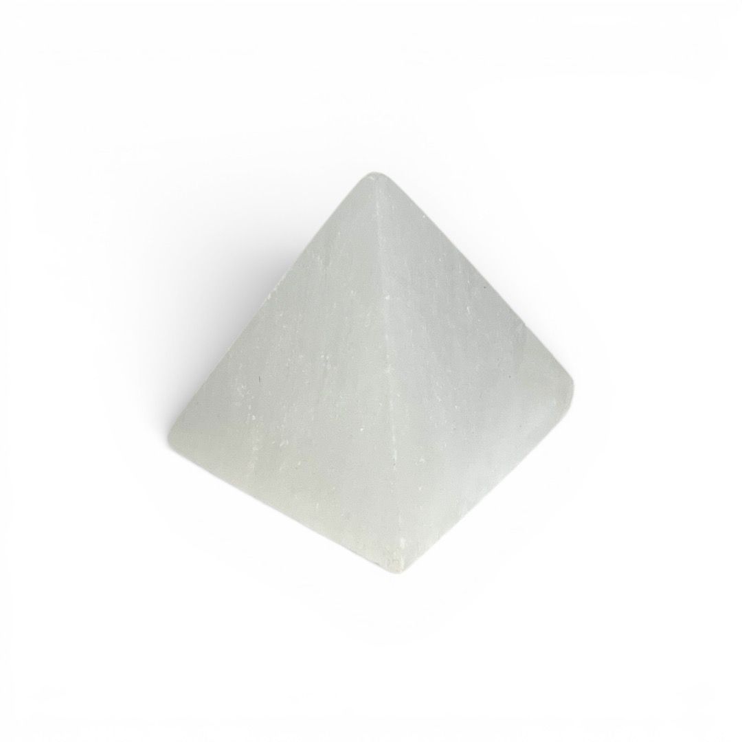 Piramide in Selenite