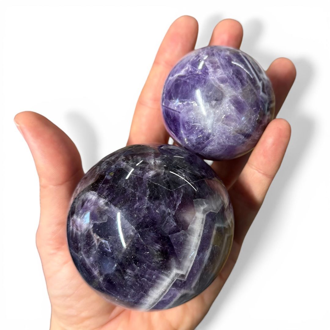 Sfera in Ametista Dogtooth