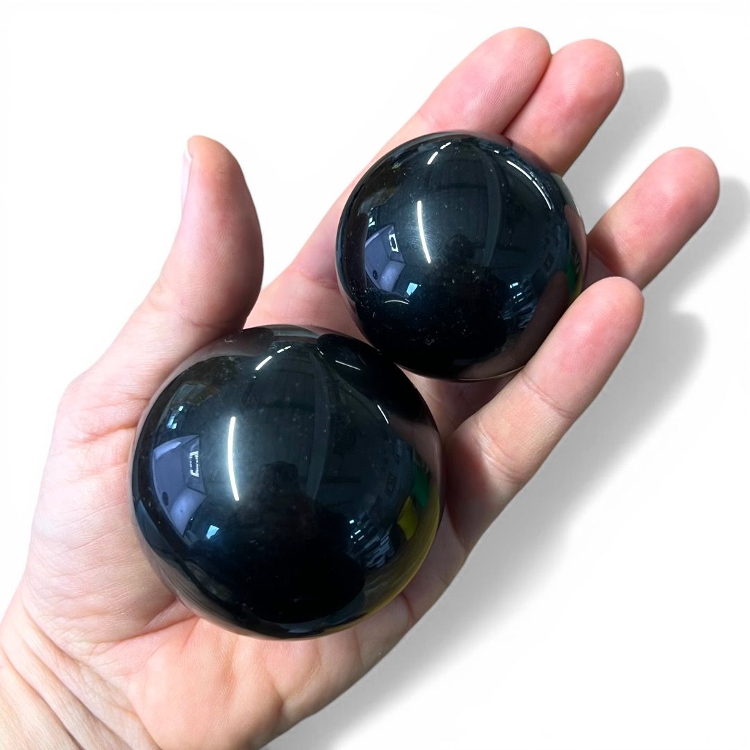 Sfera di Ossidiana Nera