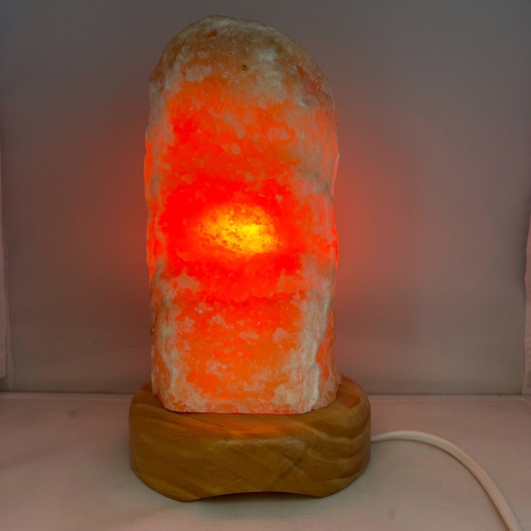 Lampada in Aragonite grezza