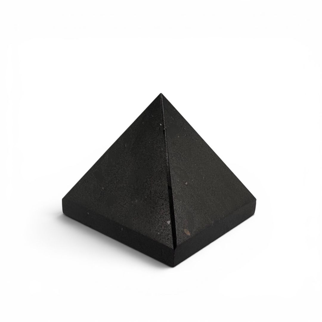 Piramide di Tormalina Nera