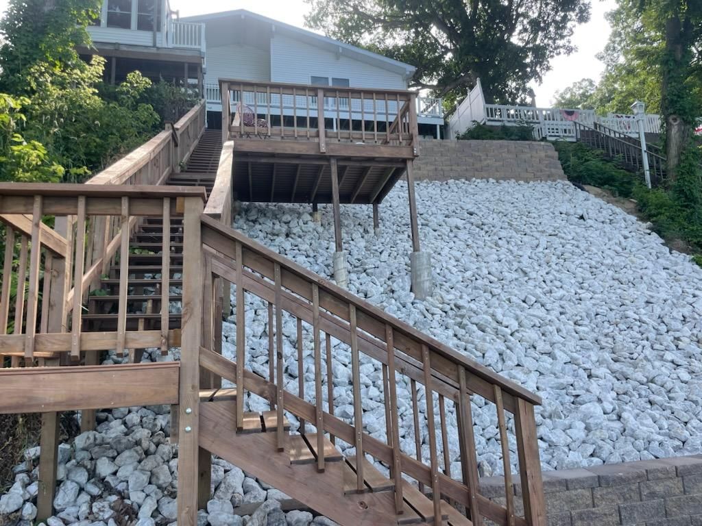 Embankment After — Champaign, IL — Green Light Landscaping 