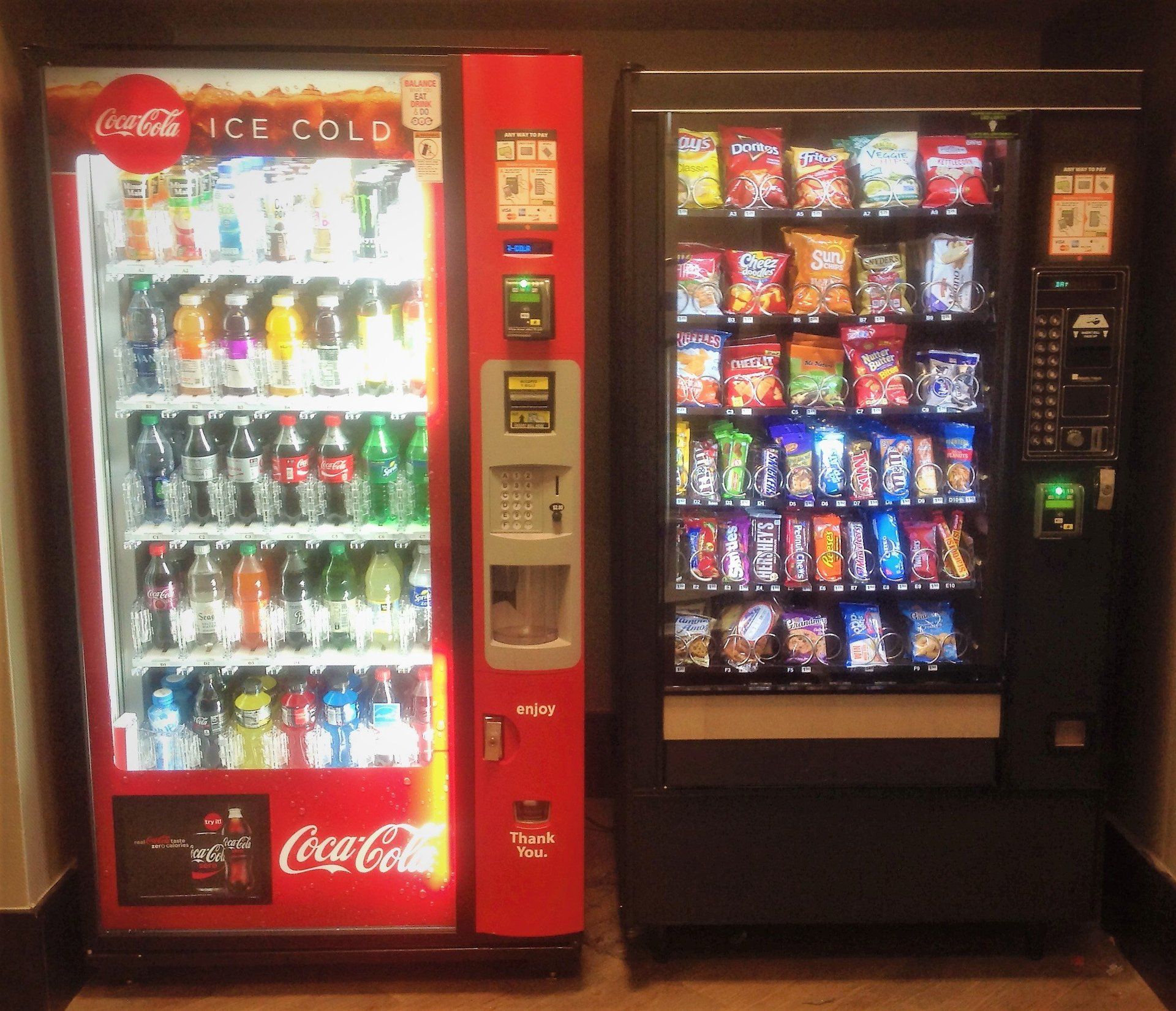 Coke Glass front & Snack  Machine with Credit Card readers