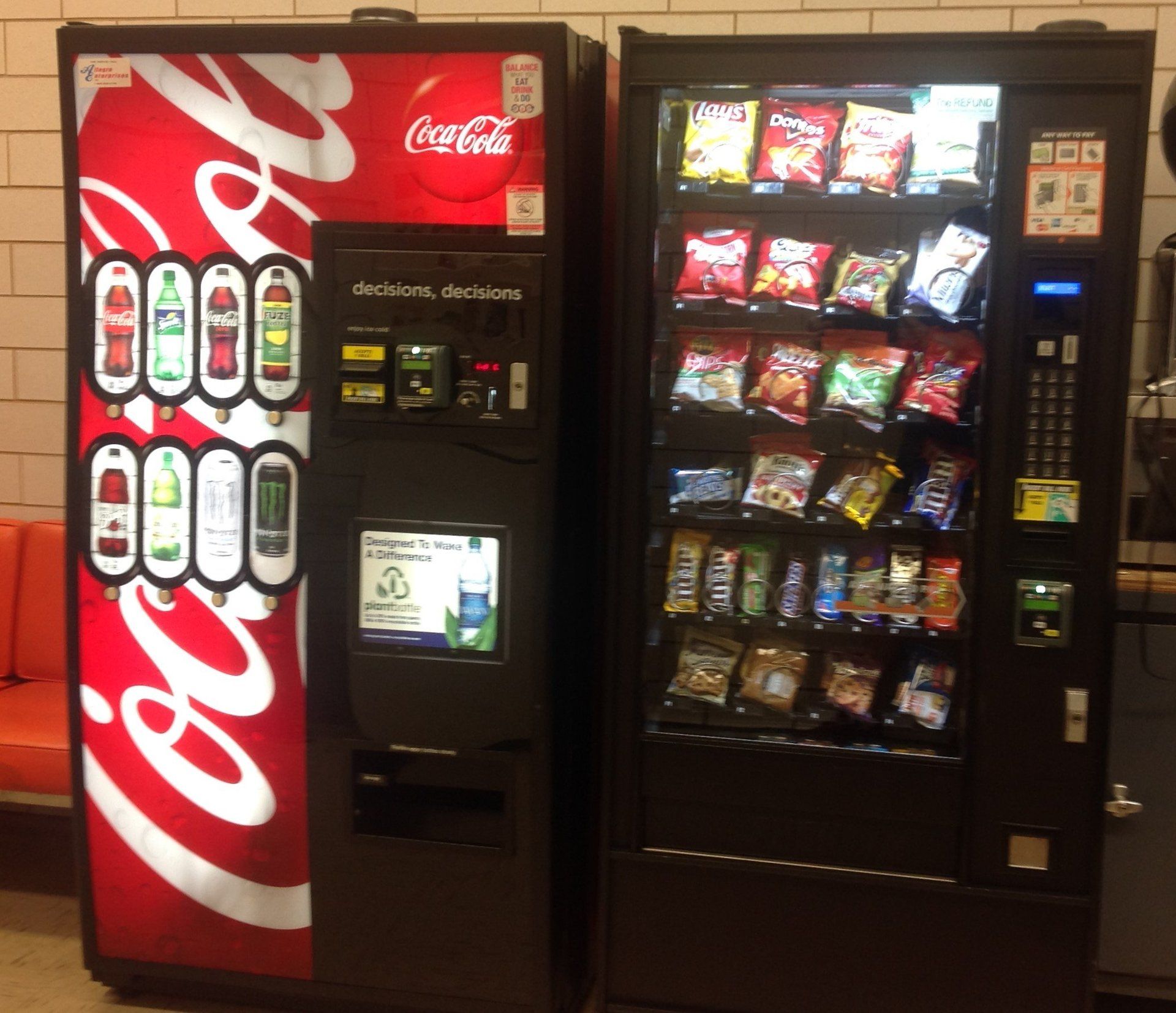 Coke Bottle & Snack  Machine with Credit Card readers