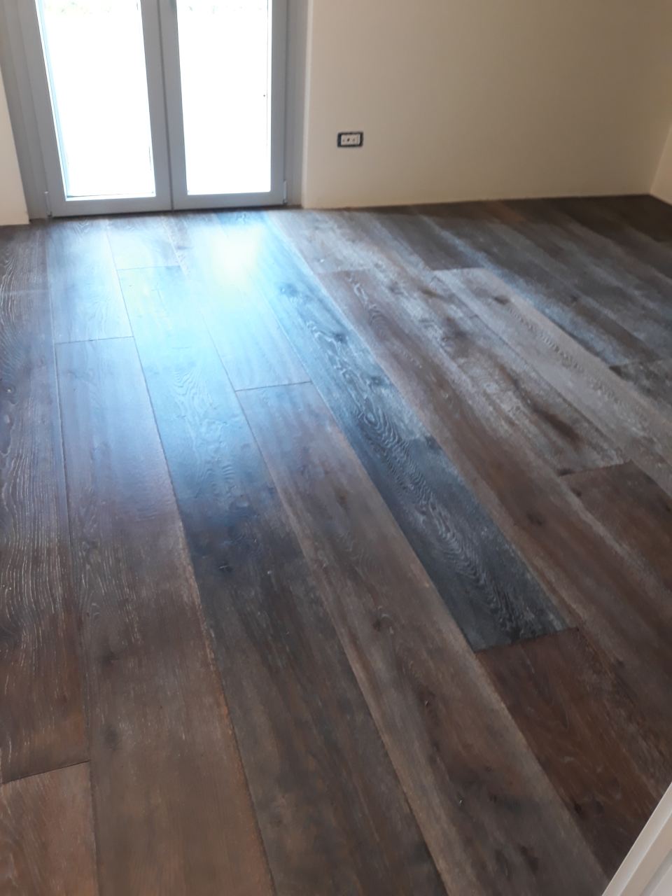parquet scuro