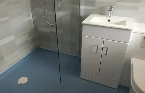 Wet rooms for disabled and elderly people with mobility issues