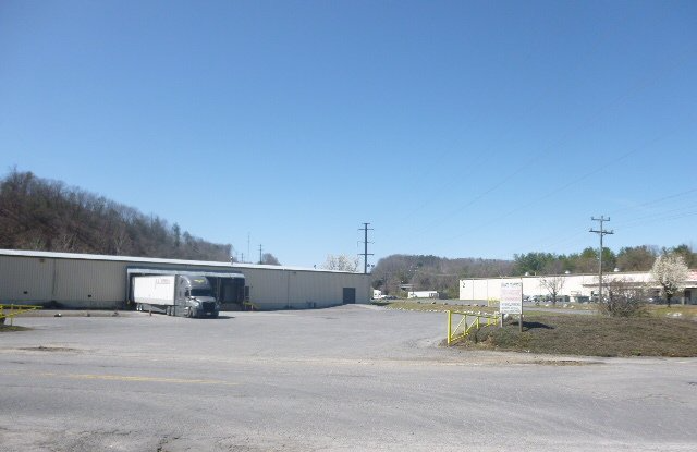 Local Warehouse Space — Covington, VA — Dawn Warehousing