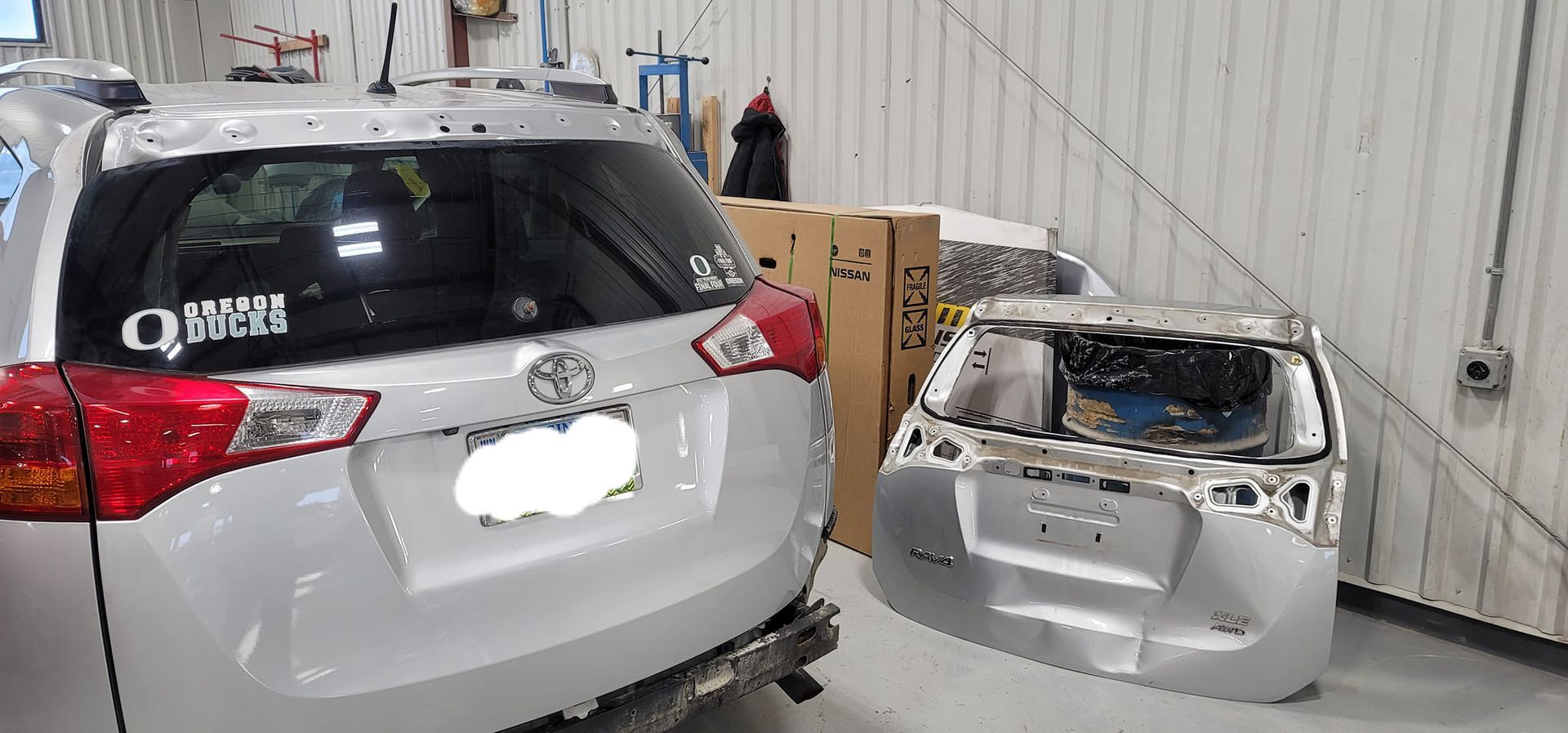 Toyota auto glass replacement in Roanoke, VA Toyota auto glass replacement in Roanoke, VA