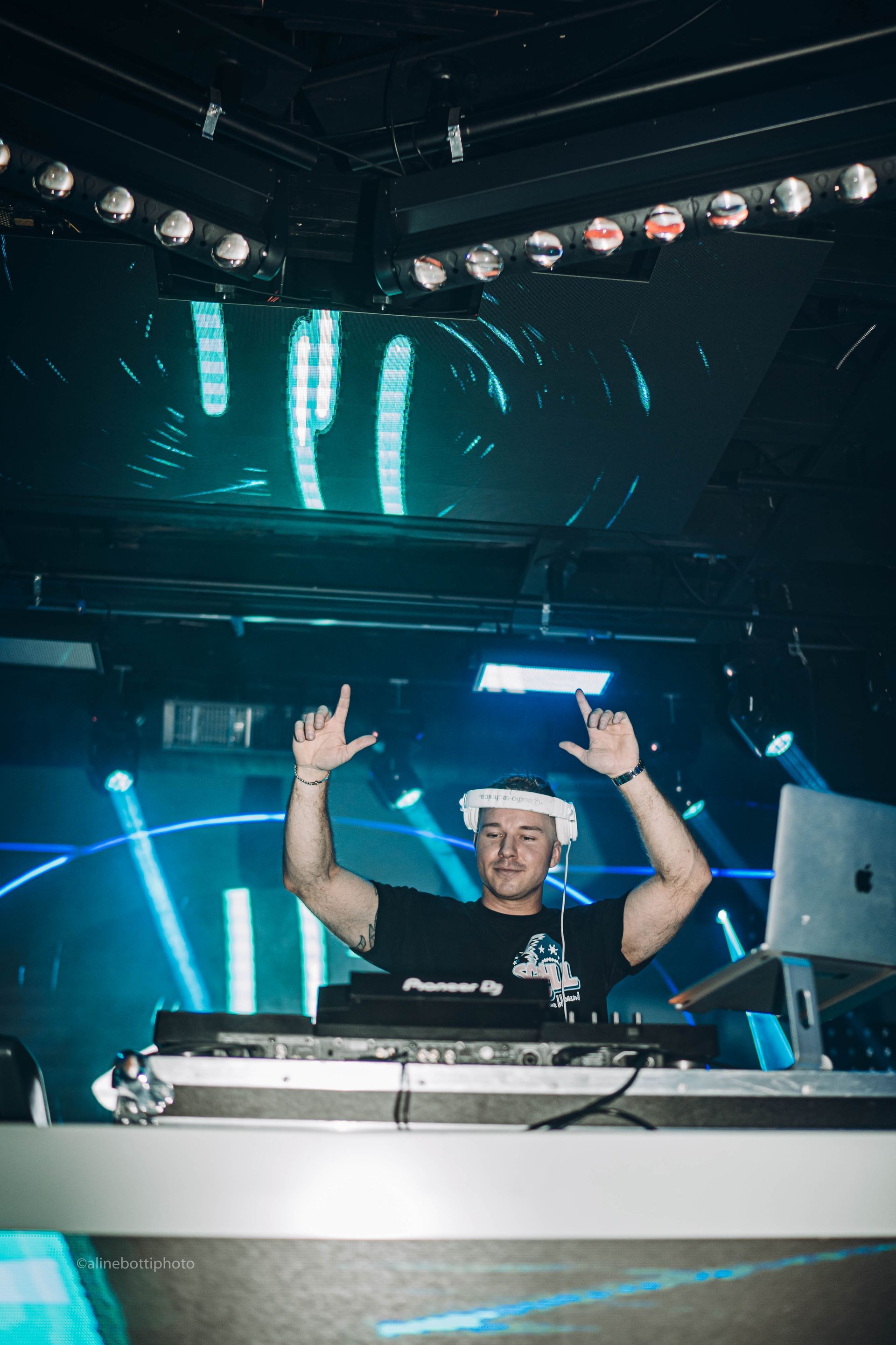 events in raleigh, events in downtown raleigh, dj sliq riq at aura nightclub