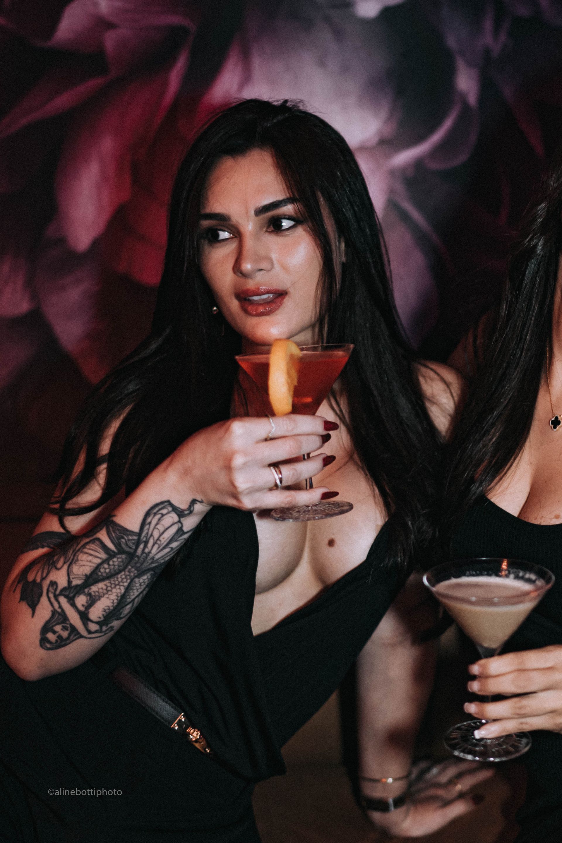 Aura lounge in Raleigh, Premier Lounge in Raleigh, Cocktail bar in raleigh, cocktail bar in downtown raleigh, lounge in downtown raleigh, cocktails, espresso martini, dirty martini, old fashion, best old fashion in raleigh, best espresso martini in raleigh, cosmopolitan, drinks in raleigh, places to go in raleigh, places to go out in downtown raleigh.